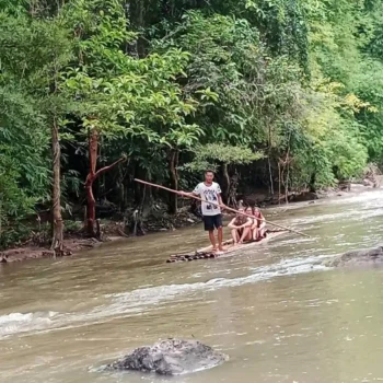 One Day Observation, Trekking & Bamboo Raft 2
